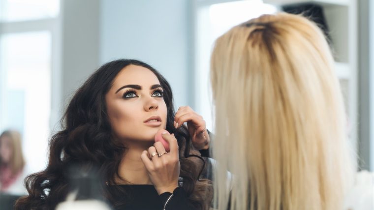 style de maquillage de Natalie Wihongi