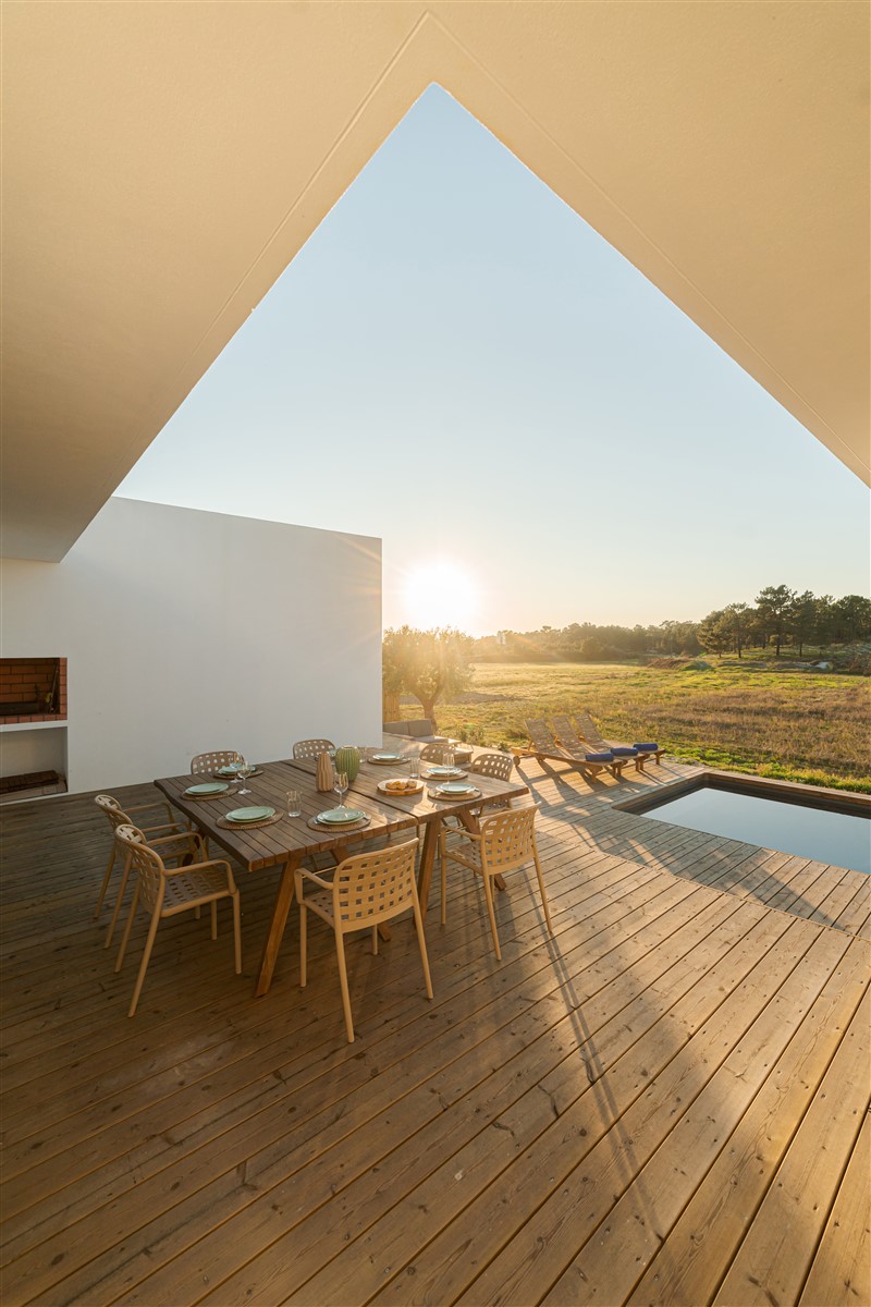 terrasse en bois résistant au soleil